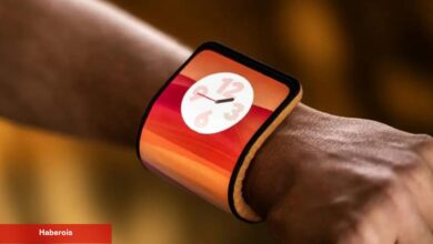 Motorola'nın 6.9 inçlik ekranı bilekliğe dönüşebilen telefonu MWC 2024'te tanıtıldı - Haberois Motorola'nın 6.9 inçlik ekranı bilekliğe dönüşebilen telefonu MWC 2024'te tanıtıldı