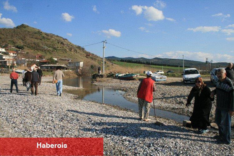 Mudanya kırsal sahilinde selde yıkılan köprü 4 aydır ulaşımı güçleştirdi - Haberois Mudanya kırsal sahilinde selde yıkılan köprü 4 aydır ulaşımı güçleştirdi