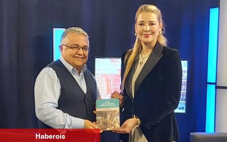 Nilüfer Çevikel: Kadının eşit koşullara sahip olduğu her alan büyür - Haberois Nilüfer Çevikel: Kadının eşit koşullara sahip olduğu her alan büyür