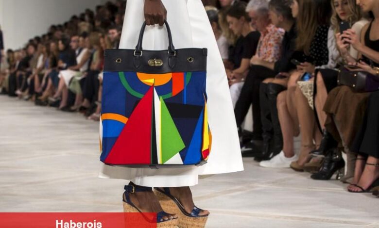 Ralph Lauren hisse senedi hedefi Wells Fargo tarafından $160'dan $185'a yükseltildi - Haberois Ralph Lauren hisse senedi hedefi Wells Fargo tarafından $160'dan $185'a yükseltildi