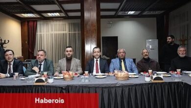 Tutuş, Roman kanaat önderleriyle buluştu - Haberois Tutuş, Roman kanaat önderleriyle buluştu