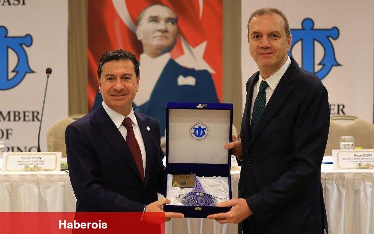 Başkan Aras: Deniz turizminde sorunların çözümüne gereken desteği vereceğiz