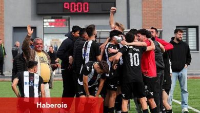 Burhaniye Belediyespor U-18 Futbol Takımı, Balıkesir İl Şampiyonası'nda gösterdiği başarılı sonuçlarla üst üste 2. kez Türkiye Şampiyonası'na katılma hakkı kazandı - Haberois Burhaniye Belediyespor U-18 Futbol Takımı, Balıkesir İl Şampiyonası'nda gösterdiği başarılı sonuçlarla üst üste 2. kez Türkiye Şampiyonası'na katılma hakkı kazandı