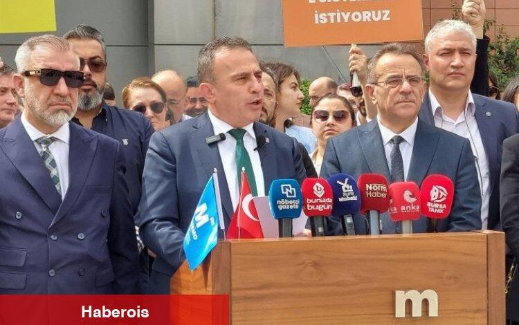 Bursalı muhasebeciler tepki için meydana indi - Haberois Bursalı muhasebeciler tepki için meydana indi