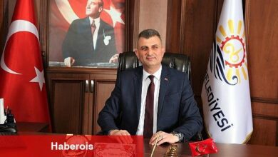 Gölcük Belediye Başkanı Ali Yıldırım Sezer, yayınladığı mesaj ile tüm işçi ve emekçilerin 1 Mayıs Emek ve Dayanışma Gününü kutladı - Haberois Gölcük Belediye Başkanı Ali Yıldırım Sezer, yayınladığı mesaj ile tüm işçi ve emekçilerin 1 Mayıs Emek ve Dayanışma Gününü kutladı