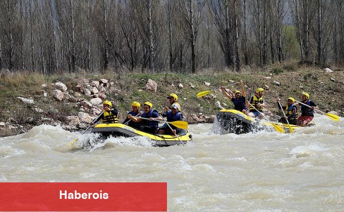 İlkbaharda coşkun akan Çoruh Irmağı rafting tutkunlarını ağırlıyor - Haberois İlkbaharda coşkun akan Çoruh Irmağı rafting tutkunlarını ağırlıyor