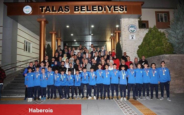 Kayseri Talas Sporcu Fabrikası göğsü kabartıyor - Haberois Kayseri Talas Sporcu Fabrikası göğsü kabartıyor