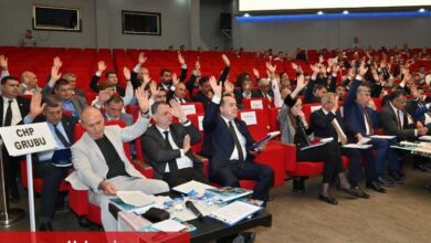 Manisa Büyükşehir Meclisi'nde görev bölümü yapıldı