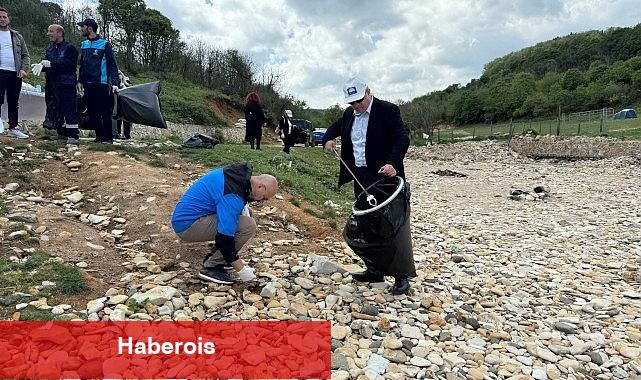 Sardala Koyu'ndan 30 poşet atık toplandı - Haberois Sardala Koyu'ndan 30 poşet atık toplandı