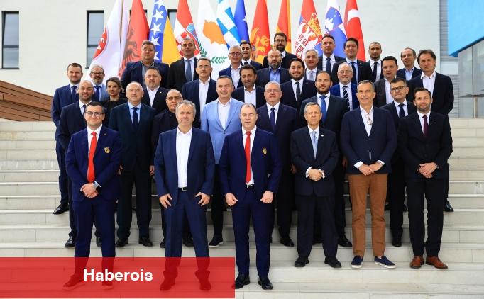 TFF heyeti, UEFA Stratejik Toplantısı'na katıldı - Haberois TFF heyeti, UEFA Stratejik Toplantısı'na katıldı