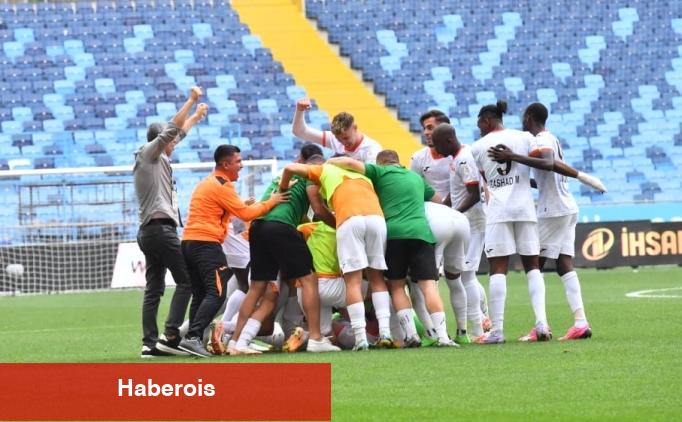 Adanaspor: ''Ligde kaldığımız için çok mutluyuz'' - Haberois Adanaspor: ''Ligde kaldığımız için çok mutluyuz''