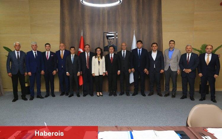 Başkan Aras: “Öğrenciler için sefer ağını genişletiyoruz” - Haberois Başkan Aras: “Öğrenciler için sefer ağını genişletiyoruz”
