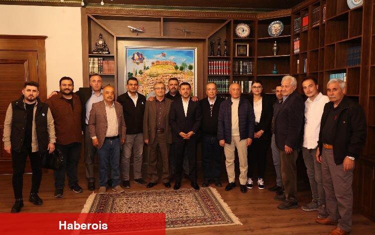 Başkan Arı’ya ziyaretler - Haberois Başkan Arı’ya ziyaretler