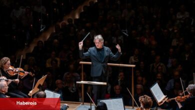 İnceleme: Bir Orkestra Şefi Sıradanlığı Benimseyerek Şaşırtıyor - Haberois İnceleme: Bir Orkestra Şefi Sıradanlığı Benimseyerek Şaşırtıyor