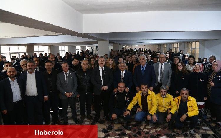 İşçi dostu Başkan Büyükkılıç’tan “1 Mayıs” mesajı - Haberois İşçi dostu Başkan Büyükkılıç’tan “1 Mayıs” mesajı