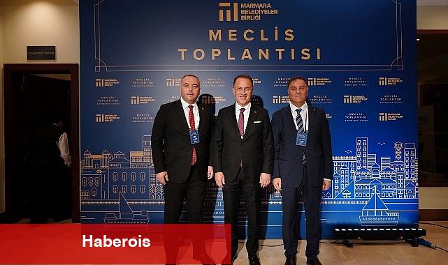 İstanbul Büyükşehir Belediyesi ev sahipliğinde düzenlenen Marmara Belediye Birliği Meclis Toplantısı Beylikdüzü Belediye Başkanı Mehmet Murat Çalık, oy birliğiyle Plan ve Bütçe Komisyonu'na seçildi