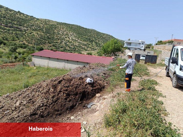 Mardin'de ilaçlama çalışmaları sürüyor  - Haberois Mardin'de ilaçlama çalışmaları sürüyor