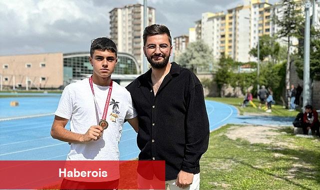 Nevşehir Belediyesi Gençlik ve Spor Kulübü sporcusu Batuhan Ergöz, Kayseri'de gerçekleştirilen U16 – U18 Atletizm Bölgesel Seçme Yarışmalarında bölge şampiyonu oldu - Haberois Nevşehir Belediyesi Gençlik ve Spor Kulübü sporcusu Batuhan Ergöz, Kayseri'de gerçekleştirilen U16 – U18 Atletizm Bölgesel Seçme Yarışmalarında bölge şampiyonu oldu