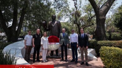 Numan Kurtulmuş'tan Meksika'daki Atatürk Anıtı'na ziyaret - Haberois Numan Kurtulmuş'tan Meksika'daki Atatürk Anıtı'na ziyaret