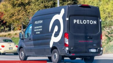 Peloton CEO'su istifa etti, şirket istihdamı %15 azaltacak