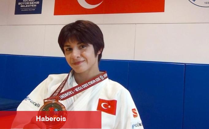 Tuğçe Beder, Tacikistan'da gümüş madalya kazandı - Haberois Tuğçe Beder, Tacikistan'da gümüş madalya kazandı