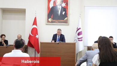 Urla Belediye Başkanı Selçuk Balkan, ulaşım, altyapı, konaklama, temsil, ağırlama, afiş, baskı, reklam ve tanıtım dahil olmak üzere festivalin bütçesinin 1 milyon 70 bin lira olduğunu açıkladı - Haberois Urla Belediye Başkanı Selçuk Balkan, ulaşım, altyapı, konaklama, temsil, ağırlama, afiş, baskı, reklam ve tanıtım dahil olmak üzere festivalin bütçesinin 1 milyon 70 bin lira olduğunu açıkladı