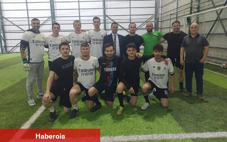 Yenimuhacır'da gençlik halı sahada buluştu - Haberois Yenimuhacır'da gençlik halı sahada buluştu