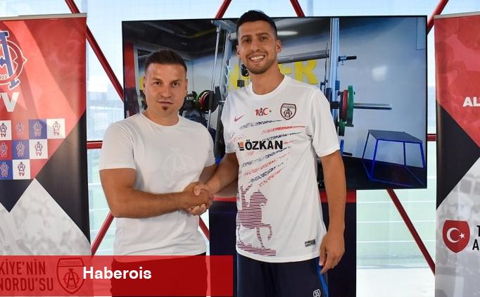 Altınordu'da kaptanlar aşikâr oldu - Haberois Altınordu'da kaptanlar aşikâr oldu