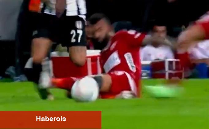 Antalyaspor, 10 kişi kaldı! - Haberois Antalyaspor, 10 kişi kaldı!