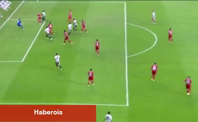Beşiktaş'ın golü faule takıldı! - Haberois Beşiktaş'ın golü faule takıldı!