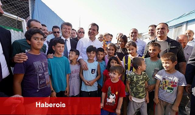 Ekrem İmamoğlu, Adıyaman'da, konteyner kentlerde yaşam mücadelesi veren depremzede ailelerin acılarına ve sofralarına ortak oldu - Haberois Ekrem İmamoğlu, Adıyaman'da, konteyner kentlerde yaşam mücadelesi veren depremzede ailelerin acılarına ve sofralarına ortak oldu