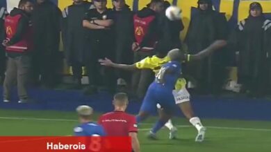 Fenerbahçe iki kere penaltı bekledi - Haberois Fenerbahçe iki kere penaltı bekledi