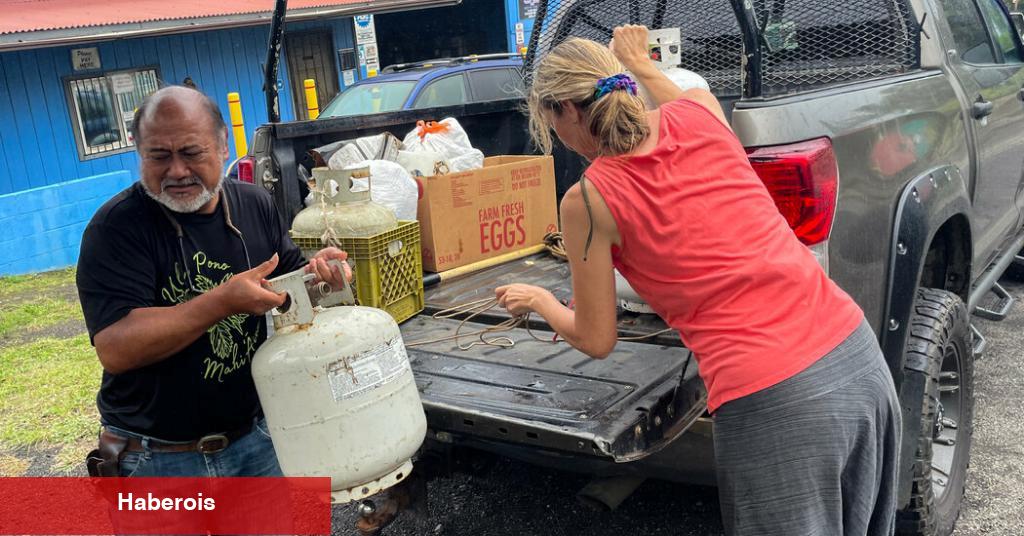 Hawaii'de Tropikal Fırtına Öncesinde Panik Olmadan Dikkat Duygusu Arttı
