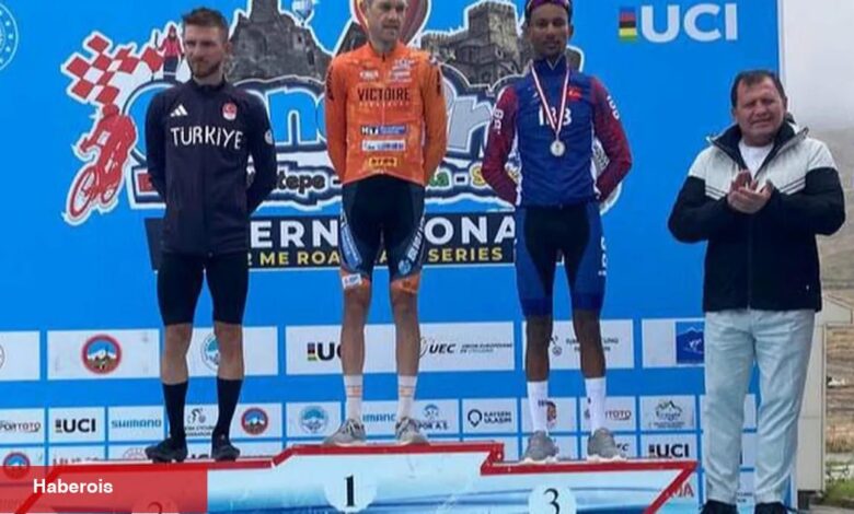 Sakarya'nın yıldızları yeni başarıya pedal çeviriyor - Haberois Sakarya'nın yıldızları yeni başarıya pedal çeviriyor