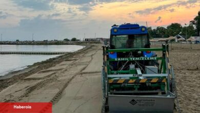 Yalova kumsallarında temizlik sürüyor