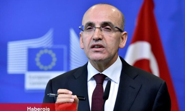 Bakan Şimşek: "Aylık gıda enflasyonu 4 yıl sonra ilk kez negatife döndü"