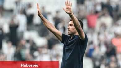 Beşiktaş'ta van Bronckhorst ile yenilenme devri
