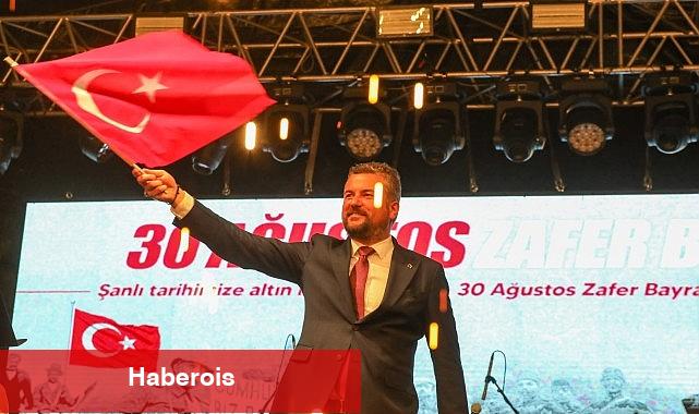 Büyük Zafer'in 102. yılında Buca'da görkemli kutlama - Haberois Büyük Zafer'in 102. yılında Buca'da görkemli kutlama