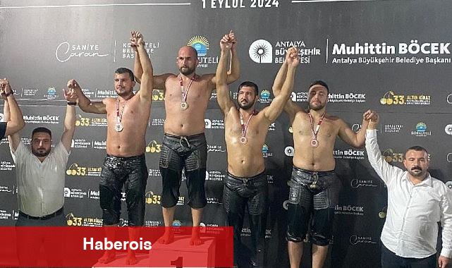 Kemer Belediyesi güreşçileri kürsüye çıktı - Haberois Kemer Belediyesi güreşçileri kürsüye çıktı