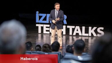 TechTalks'ta yeni çağ açılımı Kuzuloğlu, "İnsanın insanı yönettiği son kuşak olabiliriz"