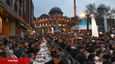 Balıkesir’in kalbinde 20 bin kişilik dev iftar - Haberois Balıkesir’in kalbinde 20 bin kişilik dev iftar