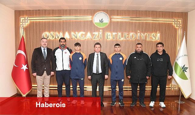 Başkan Aydın, milli sporcuları Dünya Şampiyonası'na uğurladı - Haberois Başkan Aydın, milli sporcuları Dünya Şampiyonası'na uğurladı