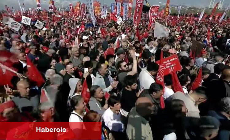CHP, Maltepe’de özgürlük mitingi gerçekleştiriyor - Haberois CHP, Maltepe’de özgürlük mitingi gerçekleştiriyor