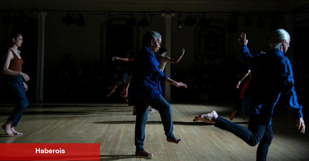 Danspace Projesi Geçmişi Günümüze Çekiyor