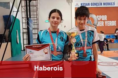 Edirne'de Yenimuhacır Ortaokulu’ndan gururlandıran başarı - Haberois Edirne'de Yenimuhacır Ortaokulu’ndan gururlandıran başarı