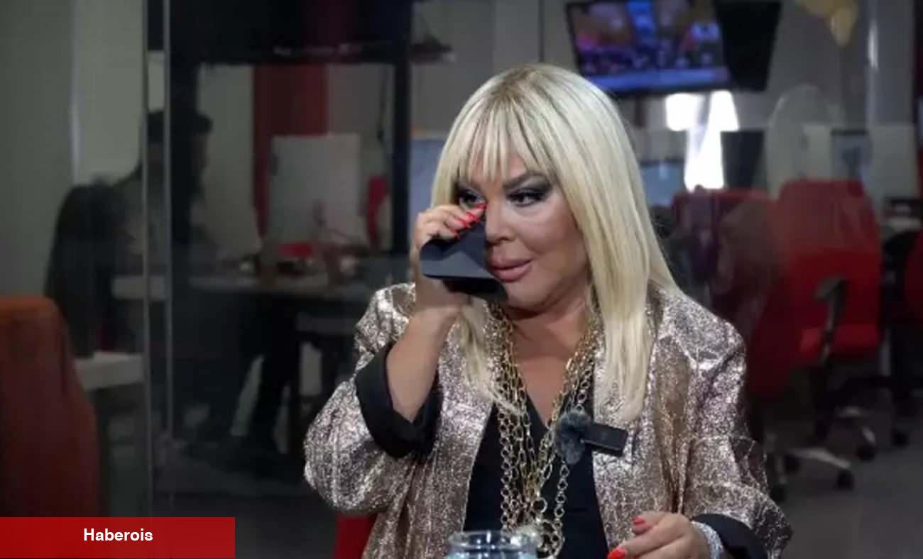 Evlat acısıyla sarsılmıştı! Safiye Soyman'da yürek yakan paylaşım