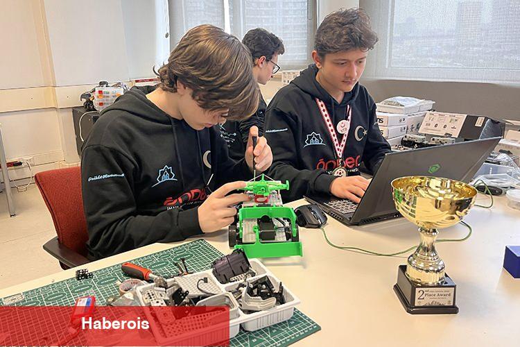 İmam hatip lisesi öğrencilerinden milletlerarası başarı!