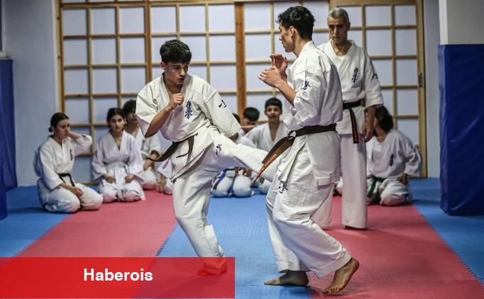 Karatede Balkan şampiyonu olan liseli gözünü Avrupa'ya dikti - Haberois Karatede Balkan şampiyonu olan liseli gözünü Avrupa'ya dikti