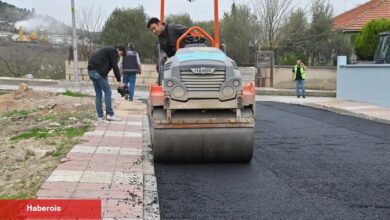 Manisa'da Turgut Özal Mahallesi’nin yollarını yeniliyor