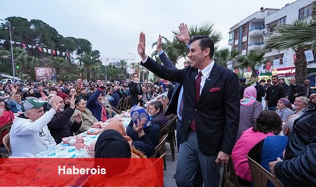 Ramazan'ın Bereketi Büyükşehir'in İftar Sofrasında Paylaşıldı - Haberois Ramazan'ın Bereketi Büyükşehir'in İftar Sofrasında Paylaşıldı